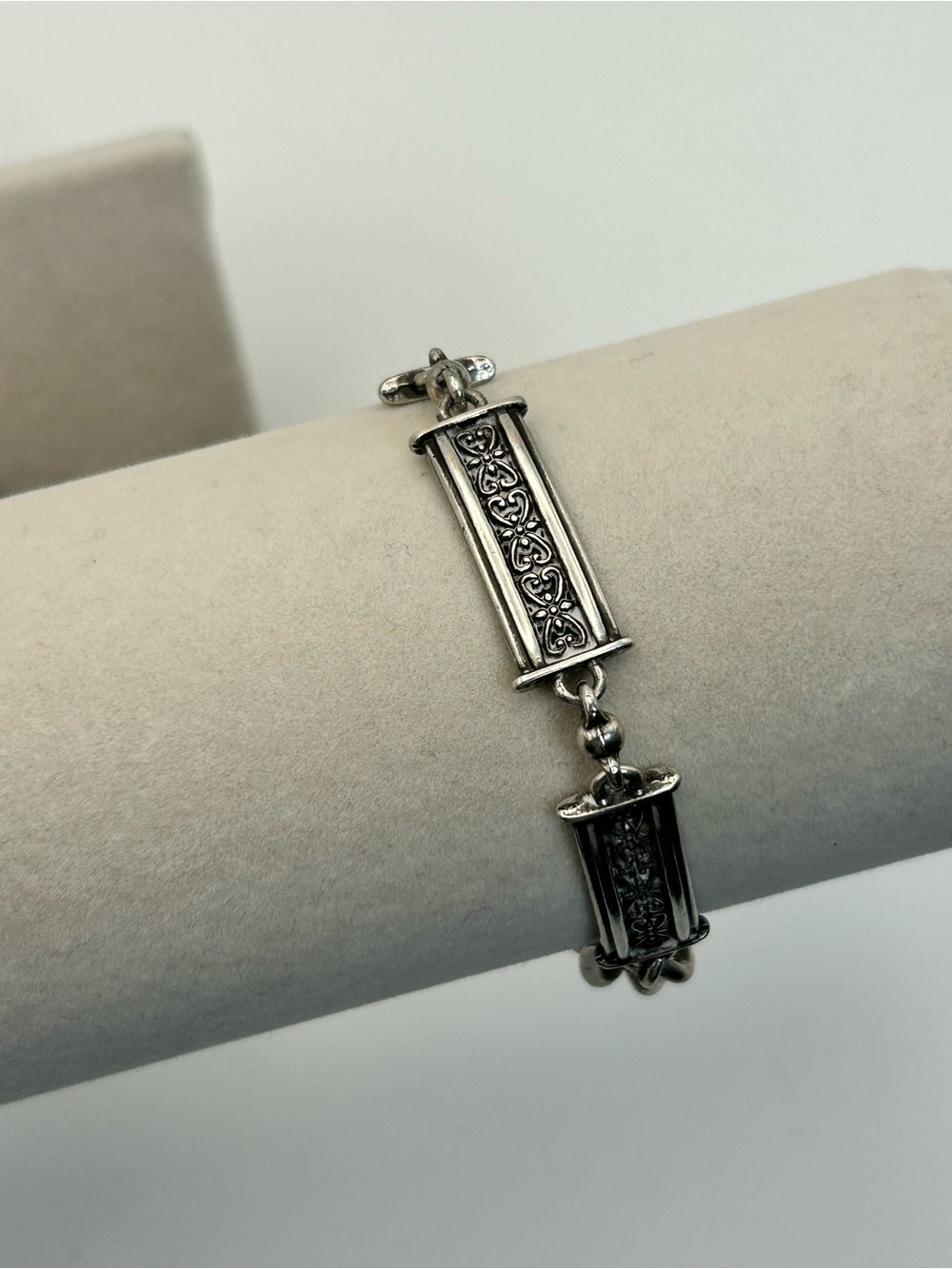 Brighton Vintage Bar Link Bracelet Silver Plated Toggle Etched Design 7.5" - Picture 2 of 9